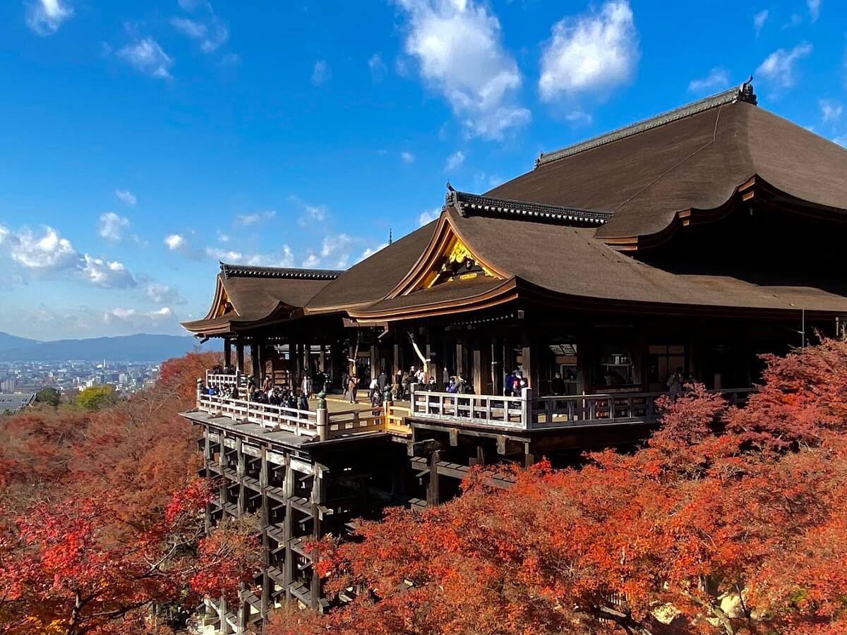 The Allure of Kiyomizu-dera Temple - How To Japan